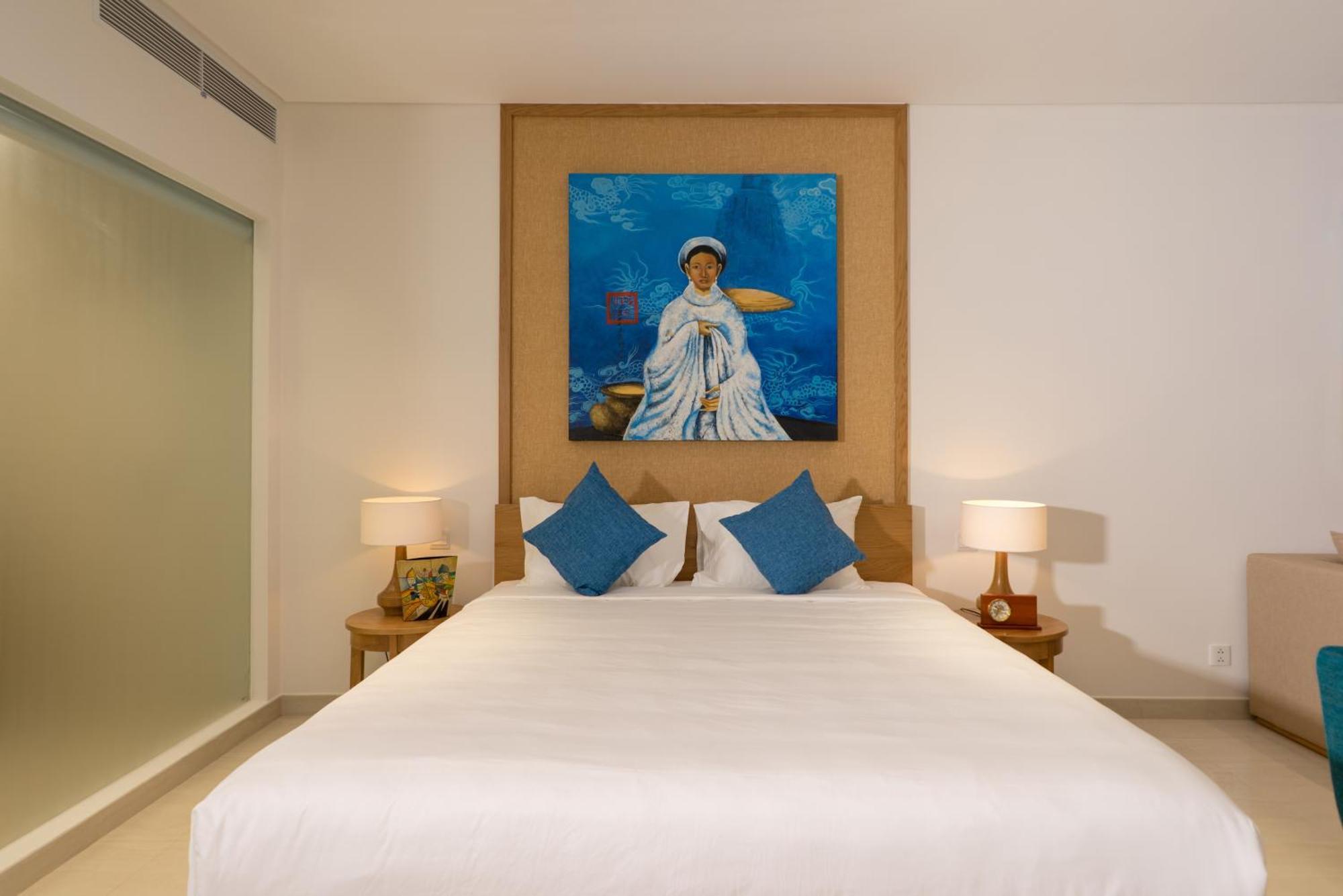 Diamond Beach Villa Da Nang Exterior photo