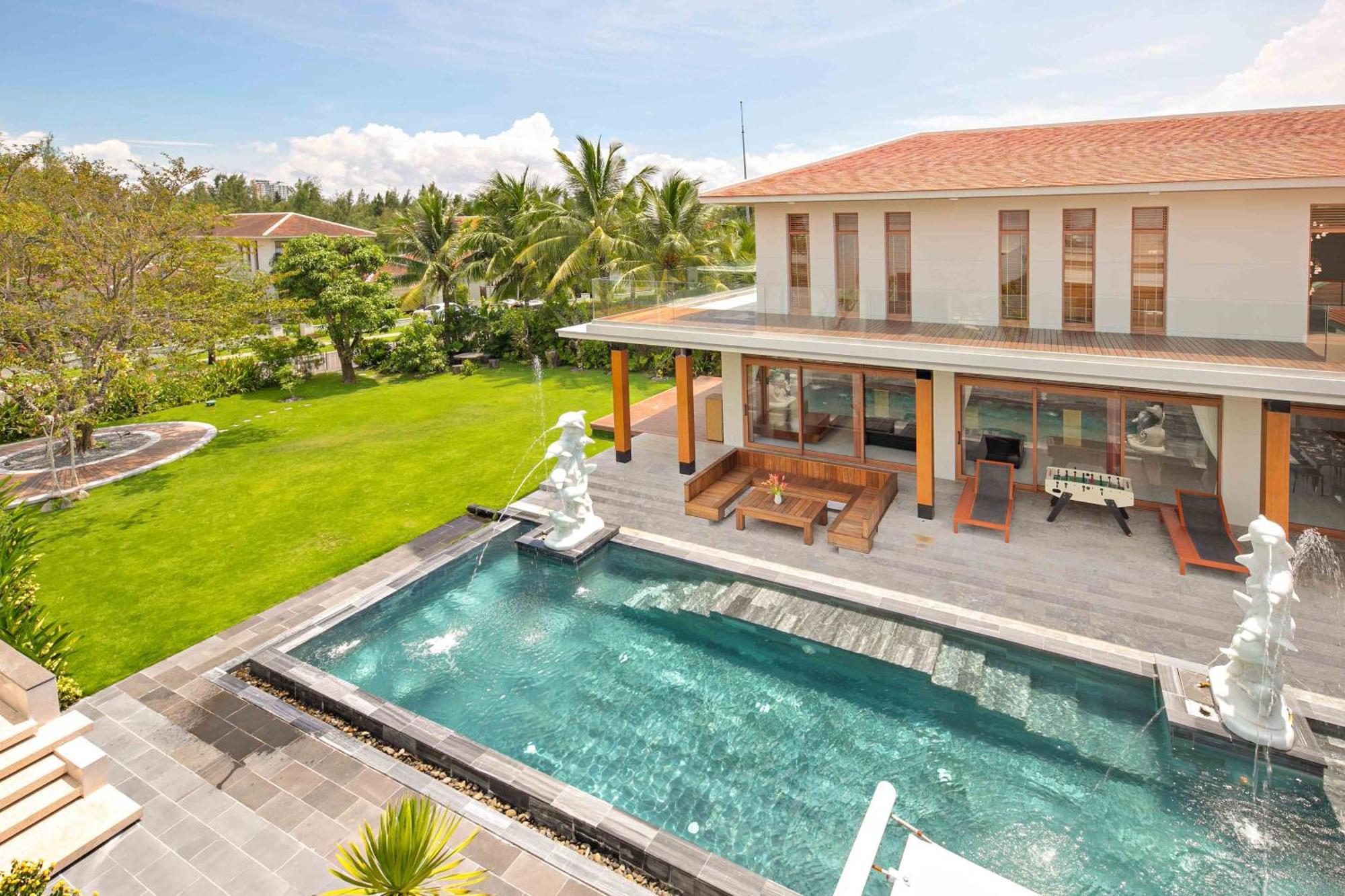 Diamond Beach Villa Da Nang Exterior photo