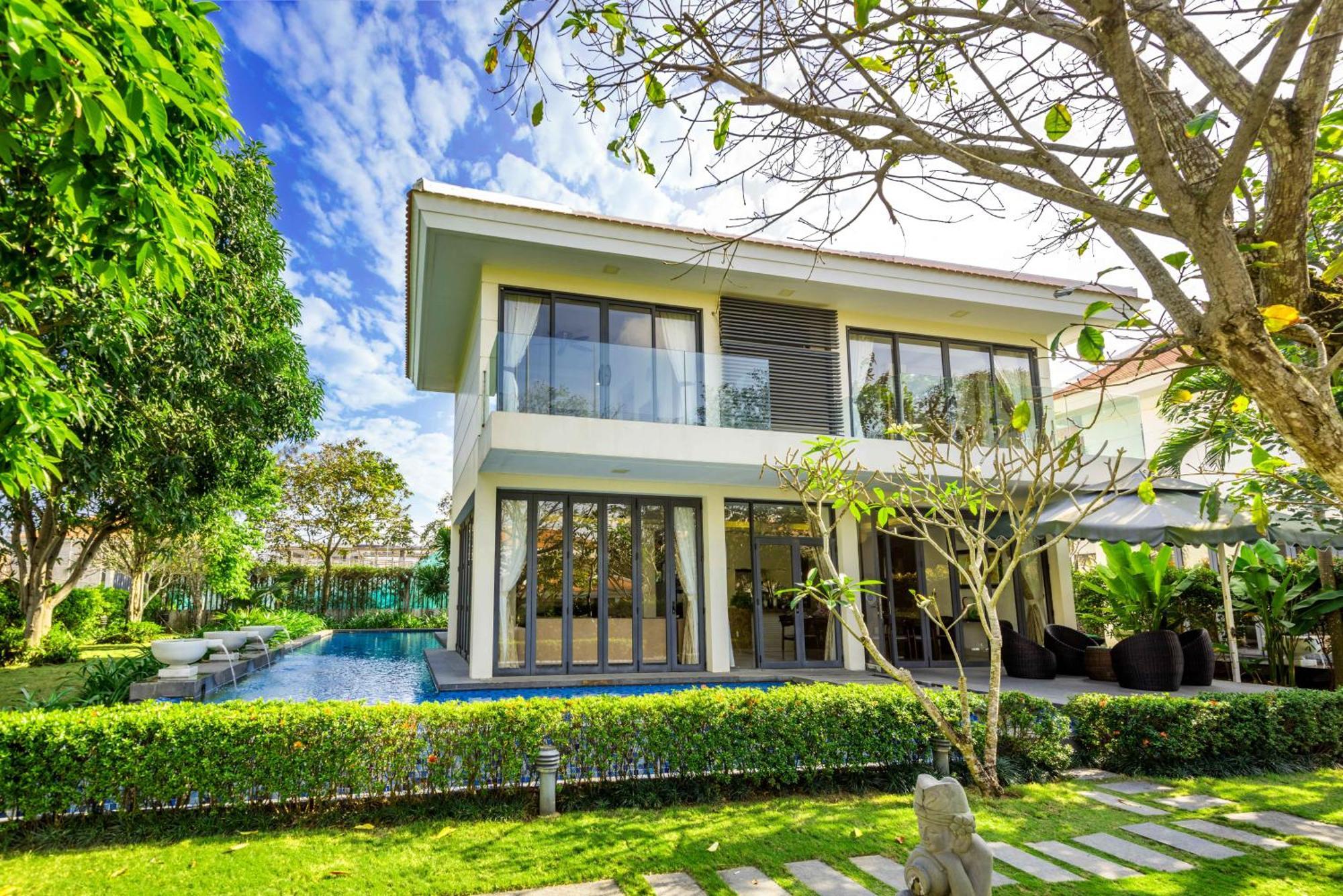 Diamond Beach Villa Da Nang Exterior photo