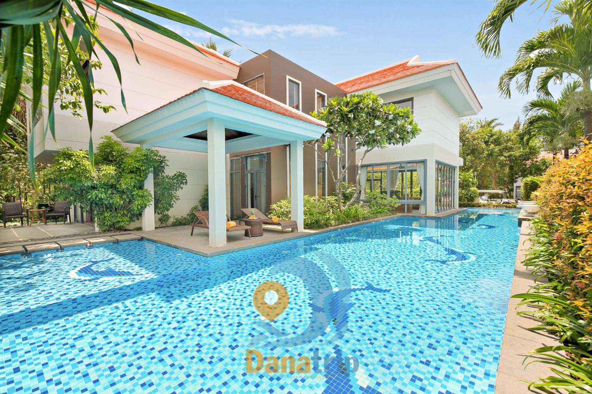 Diamond Beach Villa Da Nang Exterior photo
