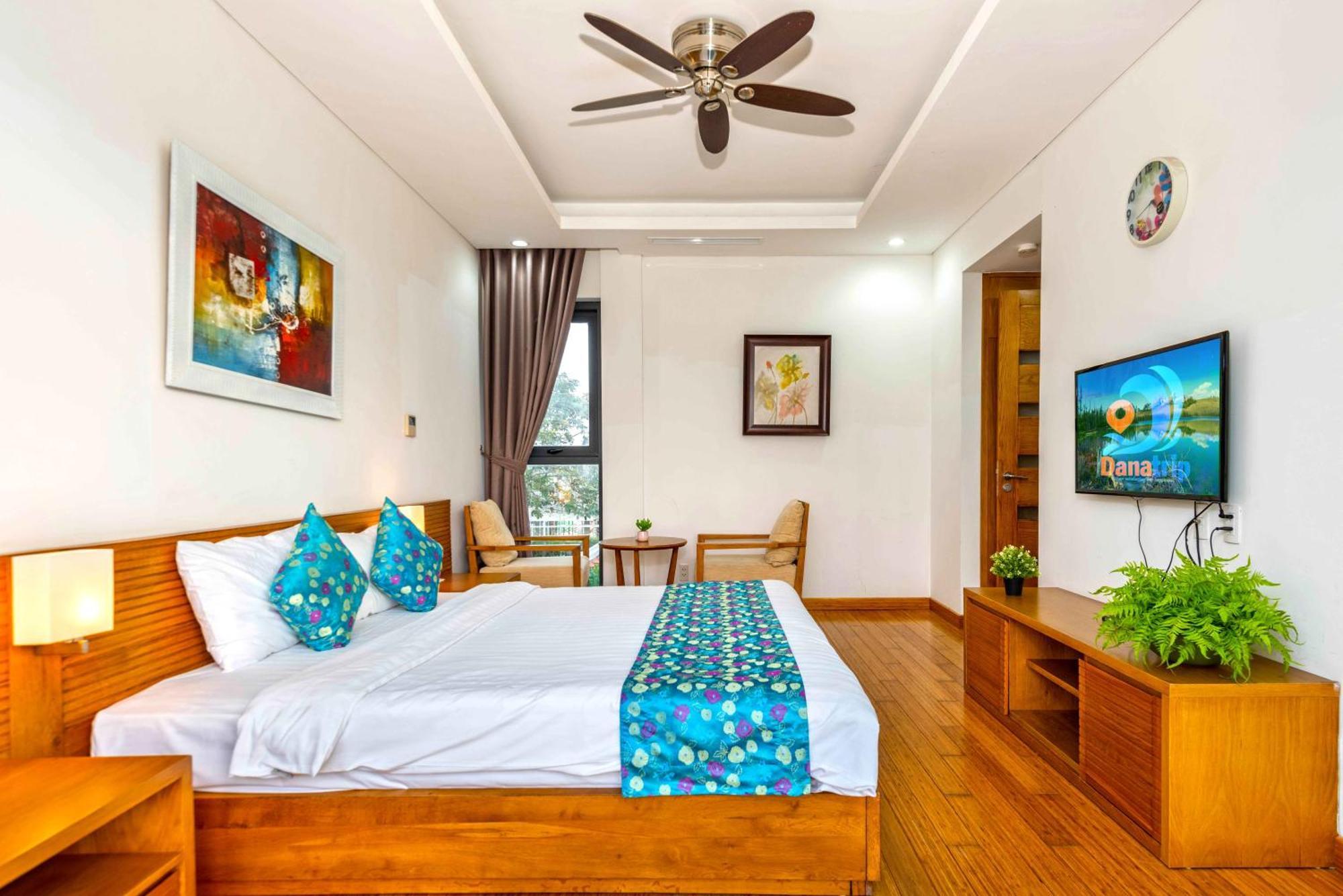 Diamond Beach Villa Da Nang Exterior photo